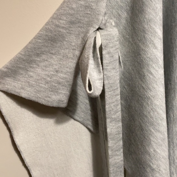 Ann Taylor Grey Shawl Sweater/Sweatshirt material - Picture 6 of 12